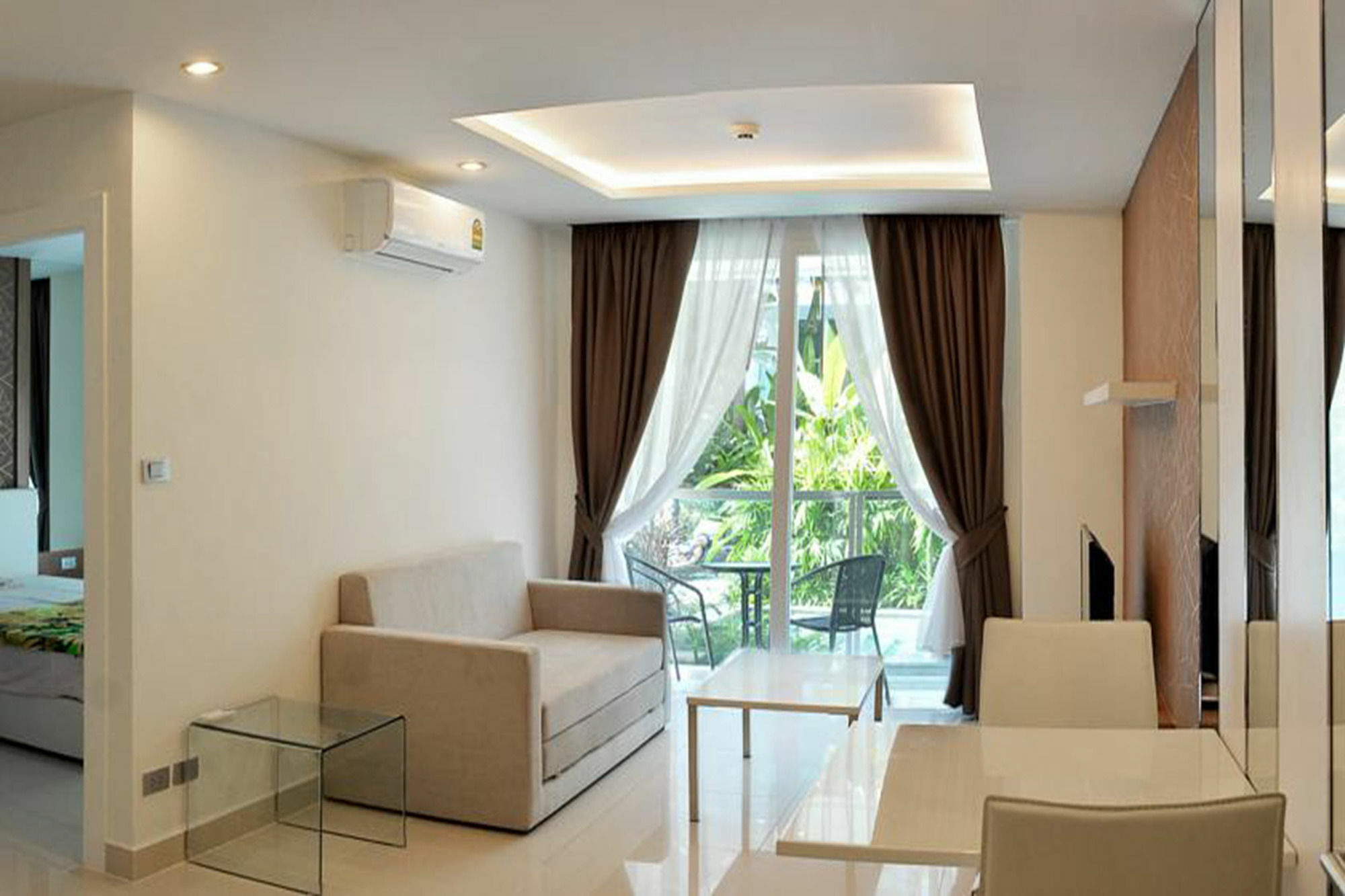 Amazon Pattaya Jomtien Apartments ภายนอก รูปภาพ