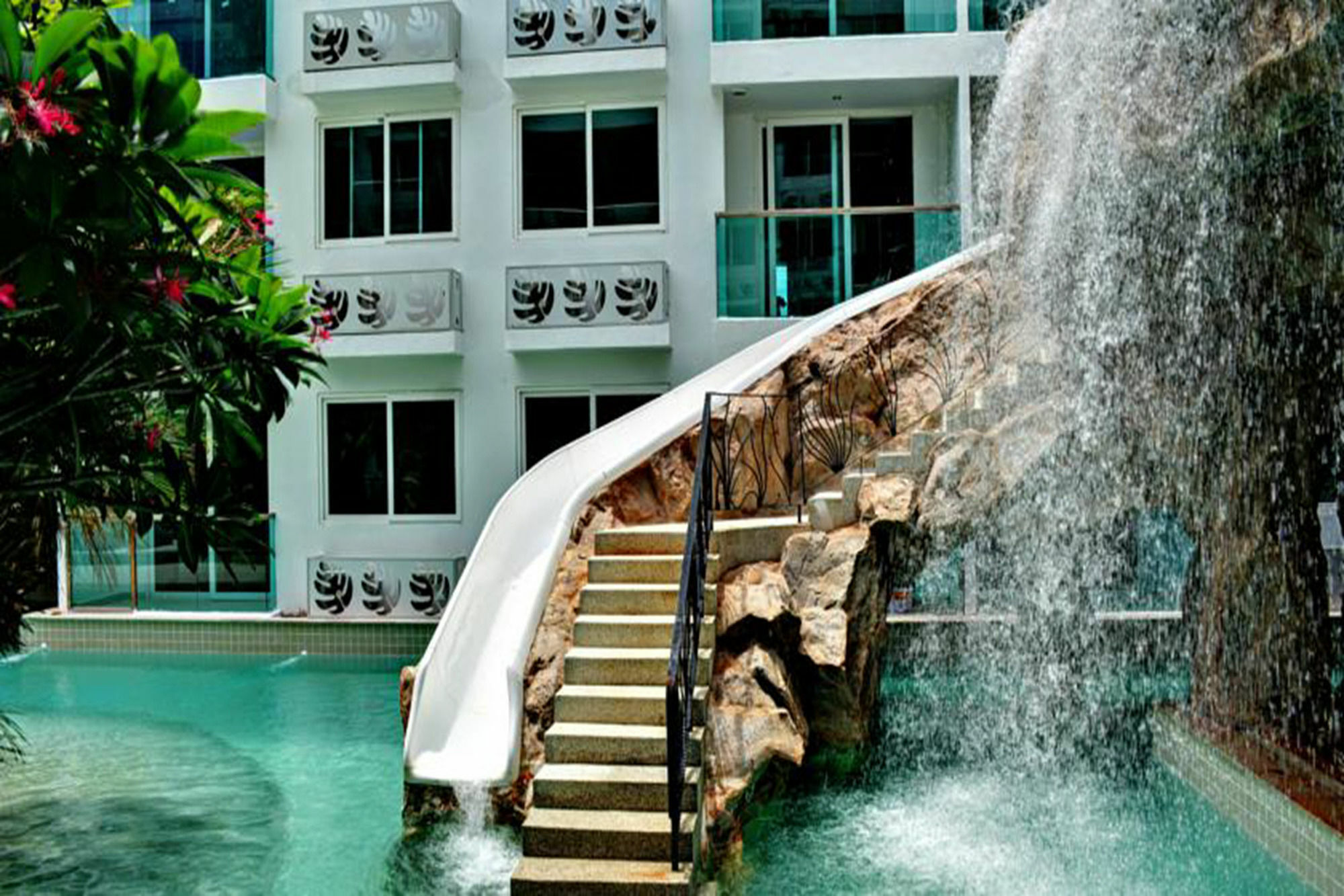 Amazon Pattaya Jomtien Apartments ภายนอก รูปภาพ