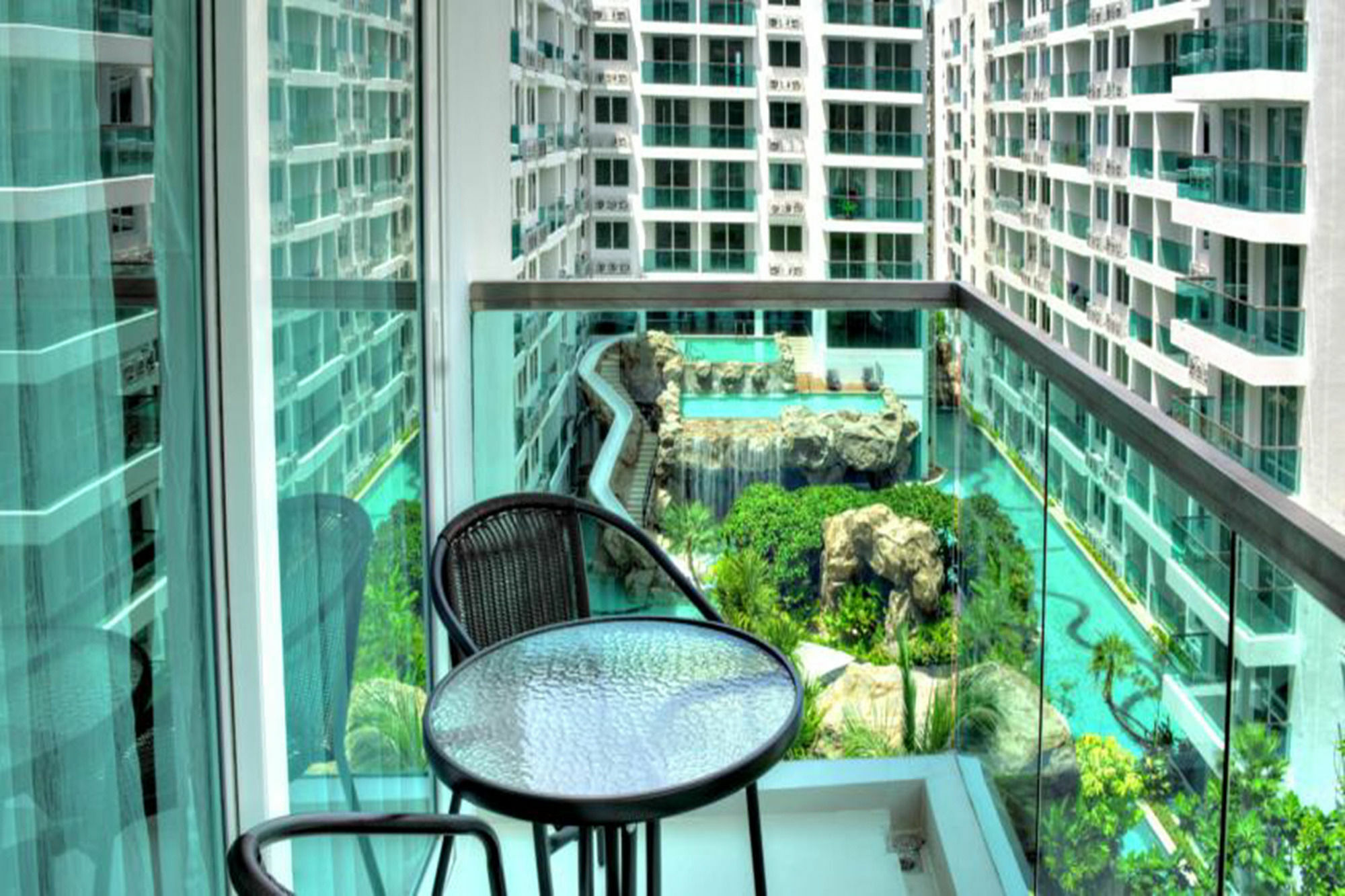 Amazon Pattaya Jomtien Apartments ภายนอก รูปภาพ