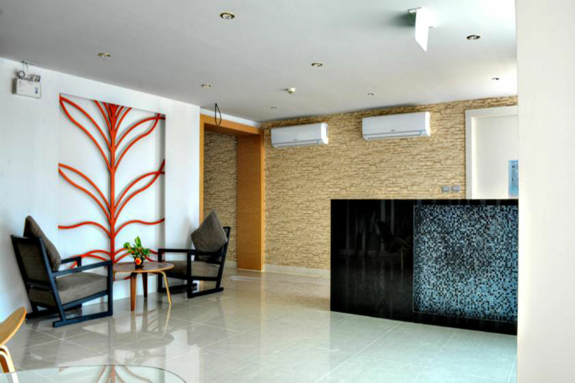 Amazon Pattaya Jomtien Apartments ภายนอก รูปภาพ