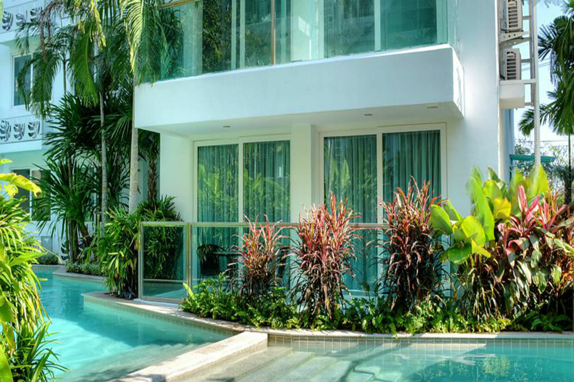 Amazon Pattaya Jomtien Apartments ภายนอก รูปภาพ