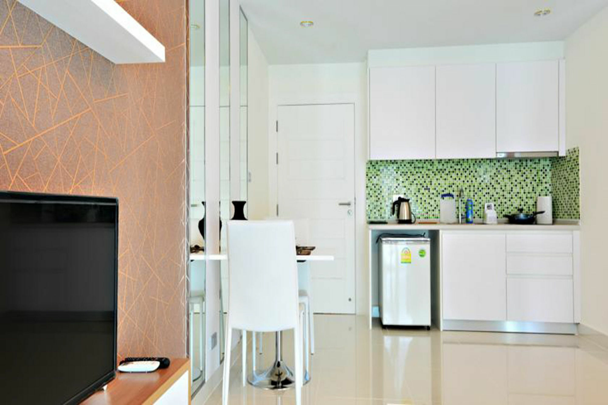 Amazon Pattaya Jomtien Apartments ภายนอก รูปภาพ