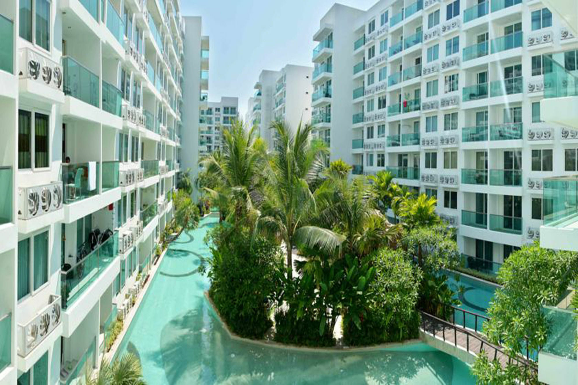 Amazon Pattaya Jomtien Apartments ภายนอก รูปภาพ