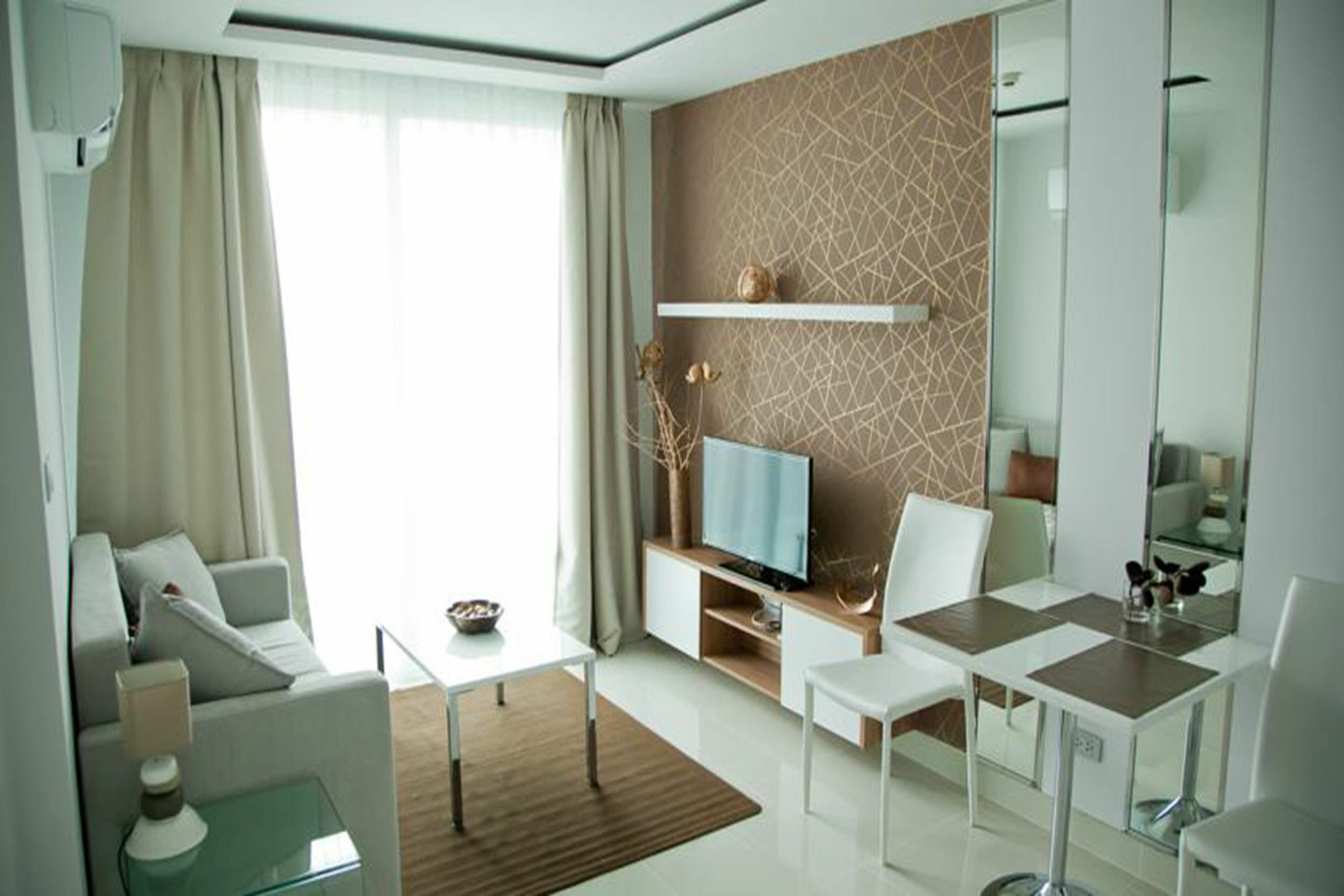 Amazon Pattaya Jomtien Apartments ภายนอก รูปภาพ